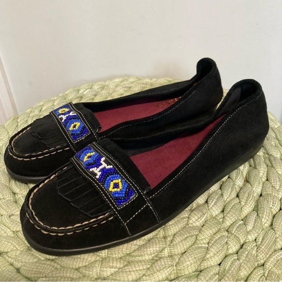 Aerosoles Mandolin Black Suede Fringe Beaded Slip On Moccasin Loafers NWOB - Picture 1 of 6
